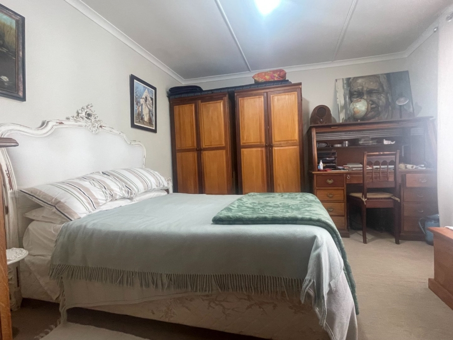 8 Bedroom Property for Sale in Leermansdrift Ah Western Cape